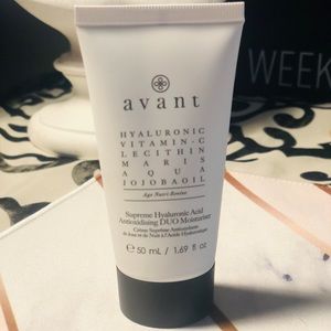 Avant hyaluronic acid  DUO moisturizer